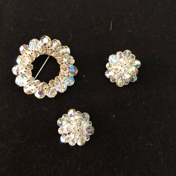 💕Host Pick - Aurora Borealis Earrings & Brooch Circa 1950/1960s - Picture 2 of 6